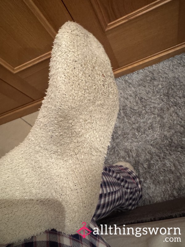 24h Worn Overnight Fluffy Socks