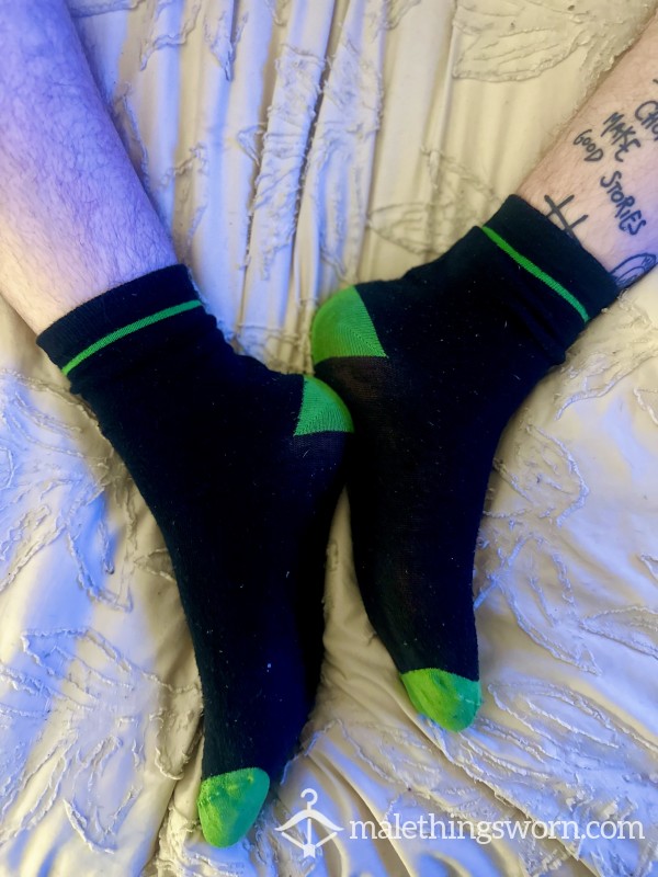 🧦 48hr Worn Stinking (Black & Green) Socks 🧦