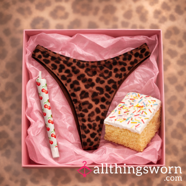 24hr Worn Thong, Cake Slice & Cherry Rollie 🍰