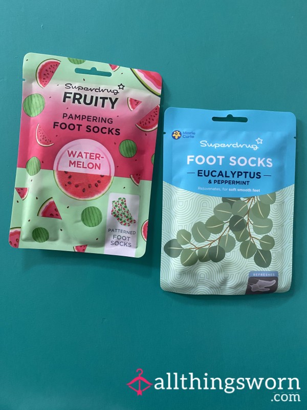 2x Worn Pampering Foot Socks