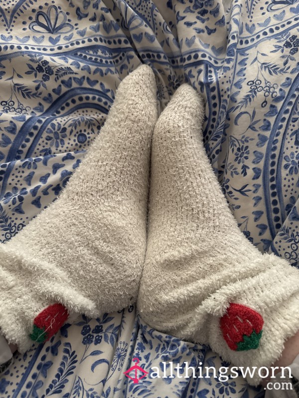 3 Days Worn Fluffy Strawberry Socks