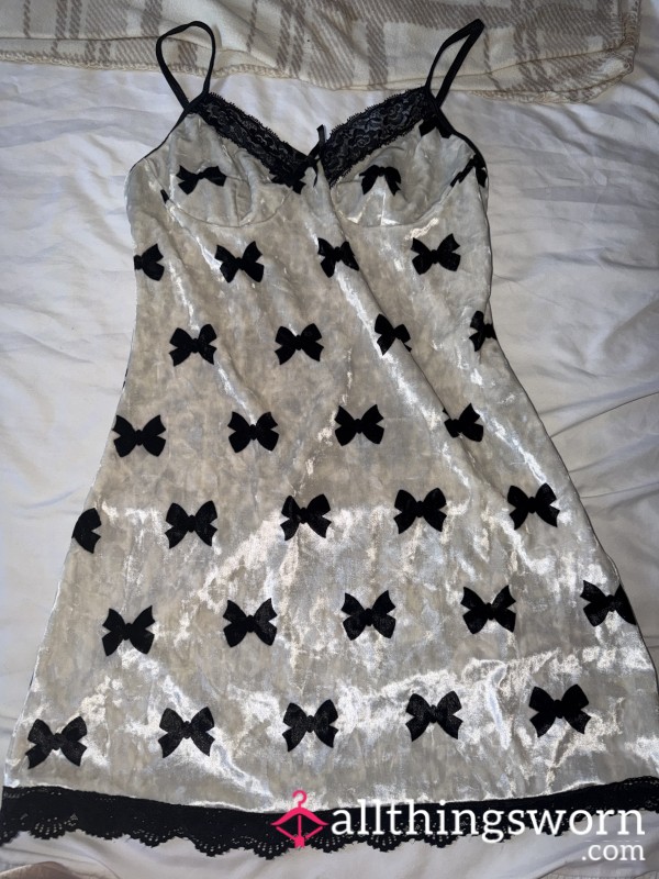 3 Day Wear Well Worn Velvet Night Dress