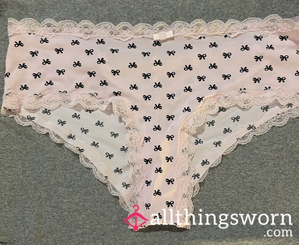❤️3 Pack Of Shiny/Satin & Lacy Panties❤️