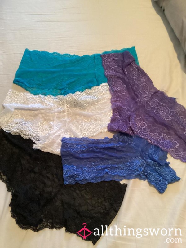 3 Pairs Lace Hipsters