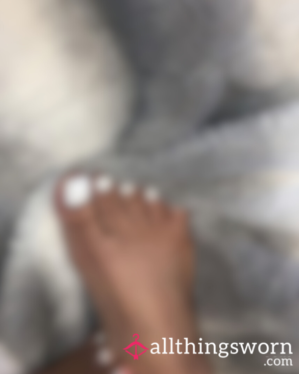 3 Pic’s All White Toes And Soft Skin