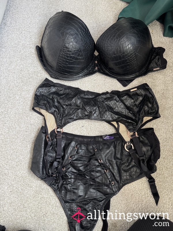 3 Piece PVC Set! Well Worn And Unwashed 💦