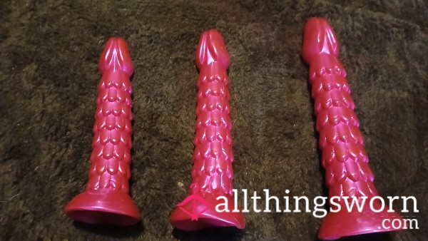 3 Pink Scaled Di**os
