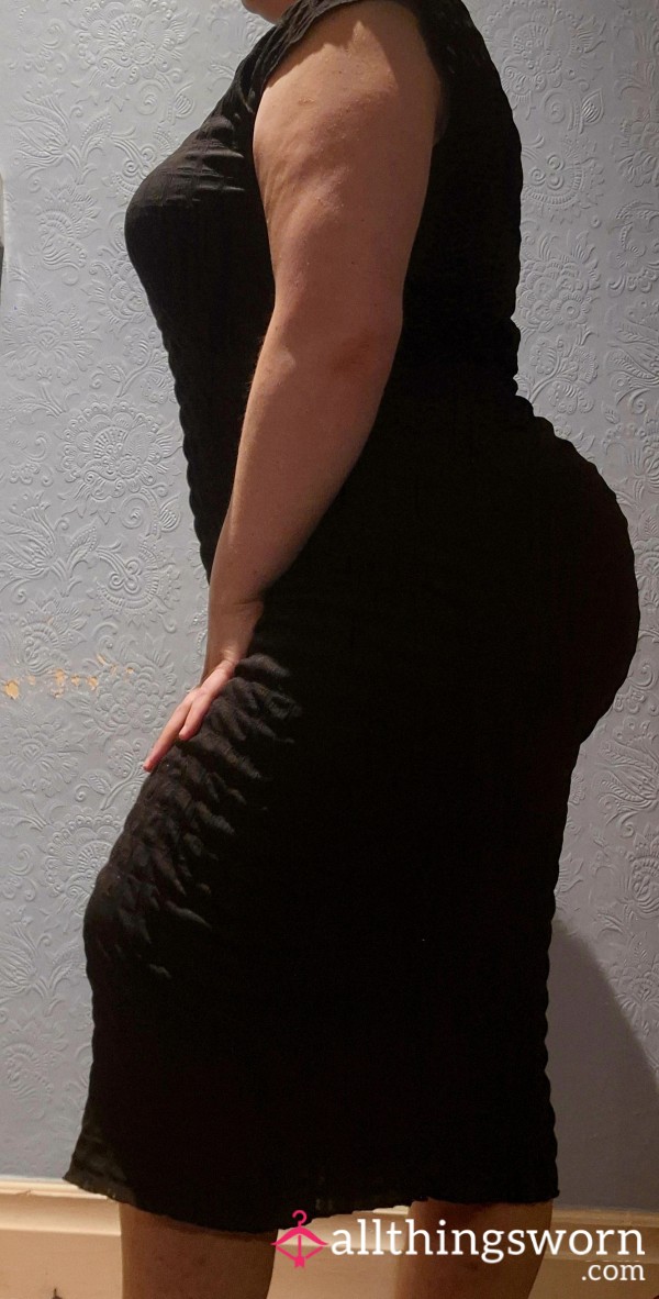 3 Quater Length Stretchy Black Dress
