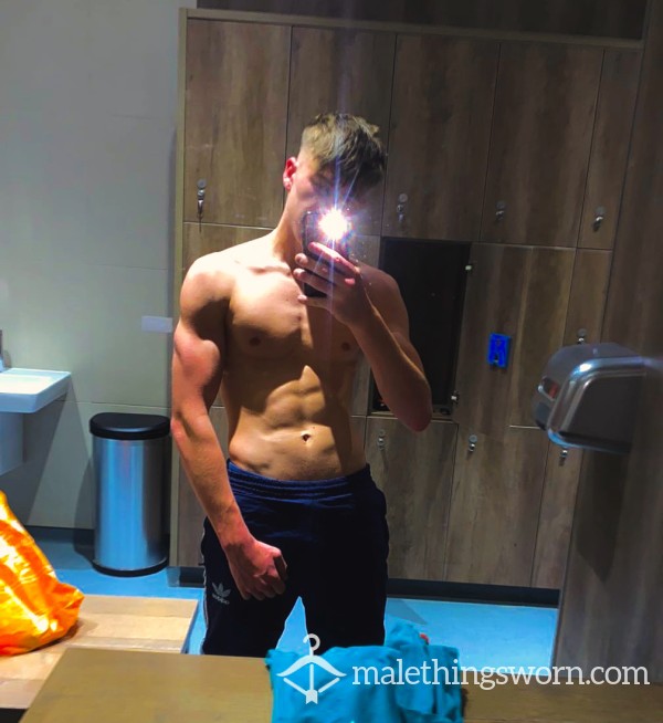 3 Videos Of Jerking Off Vibrators And Stripping
