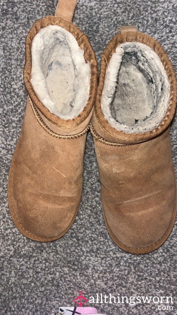 3 Year Old Dirty Ugg’s
