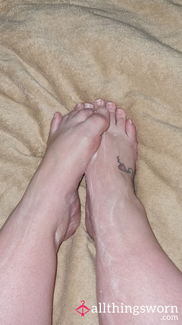 30 Second Creamy Foot Ma**age