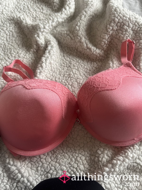 32E Pink Lace Bra🫦