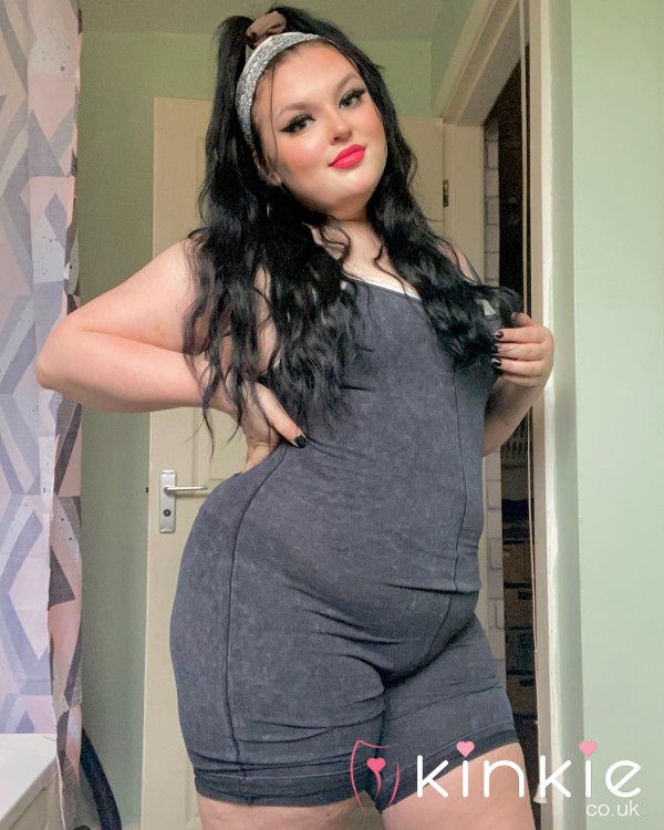 3.38 Dancing In Tights, Heels And Shirt Video