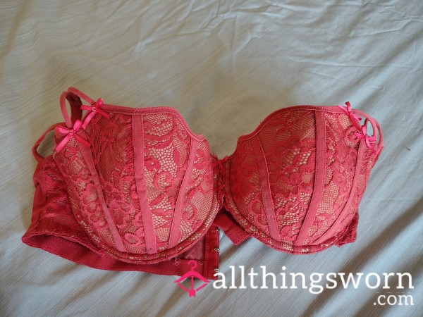 36 D S**y Lace Bra