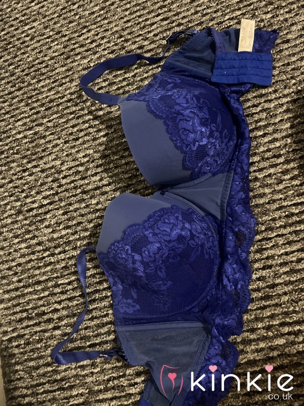 36G Electric Blue Bra