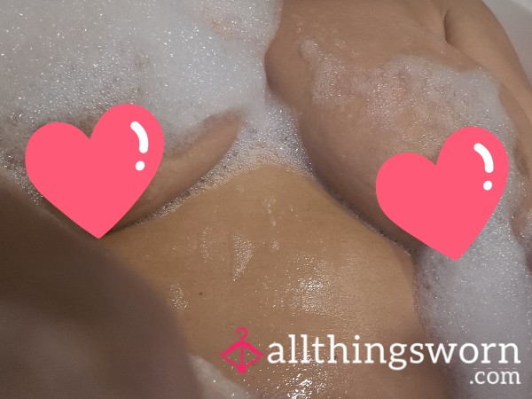 38 Dd  Bathtime B**bs, Those Bubbless Are Disappearing