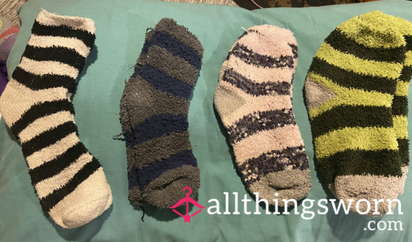4 Pack Of Fuzzy Socks