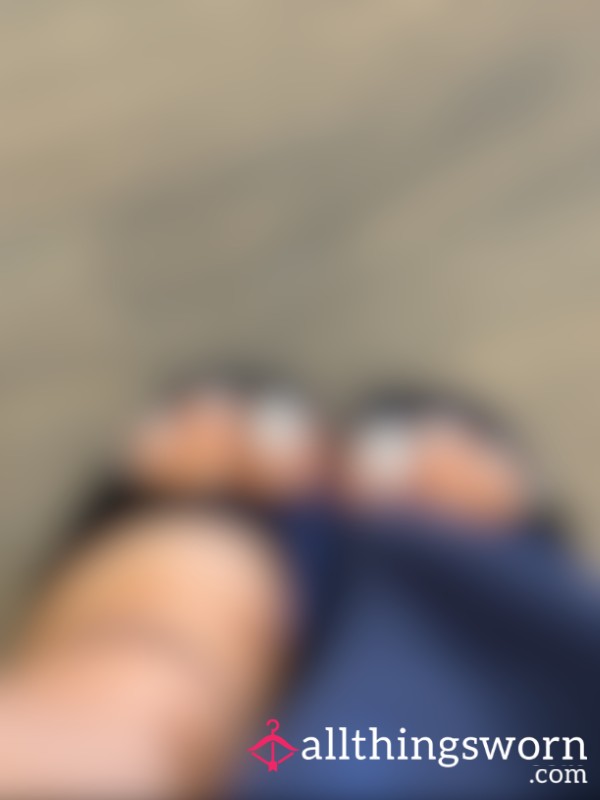 Pictures Of My White Toes & Tanned Feet In Heels 😘