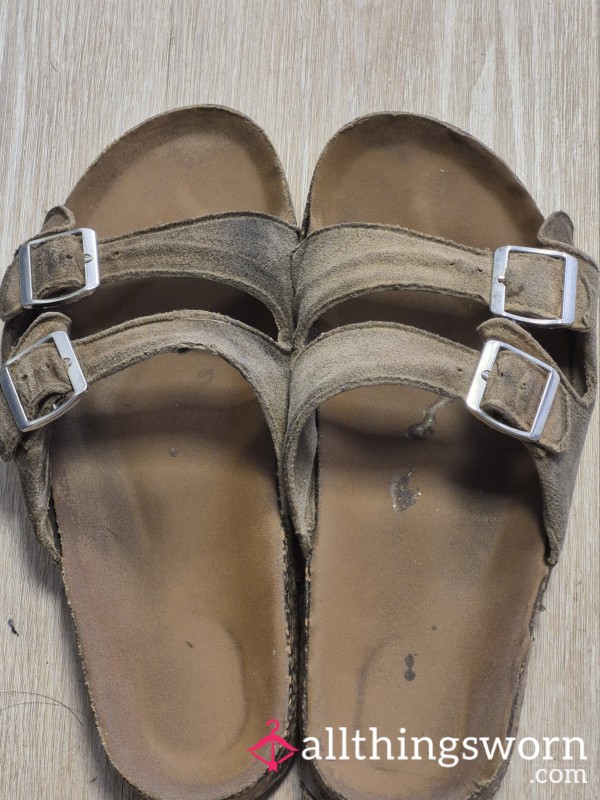 4 Year Old Worn Sandals