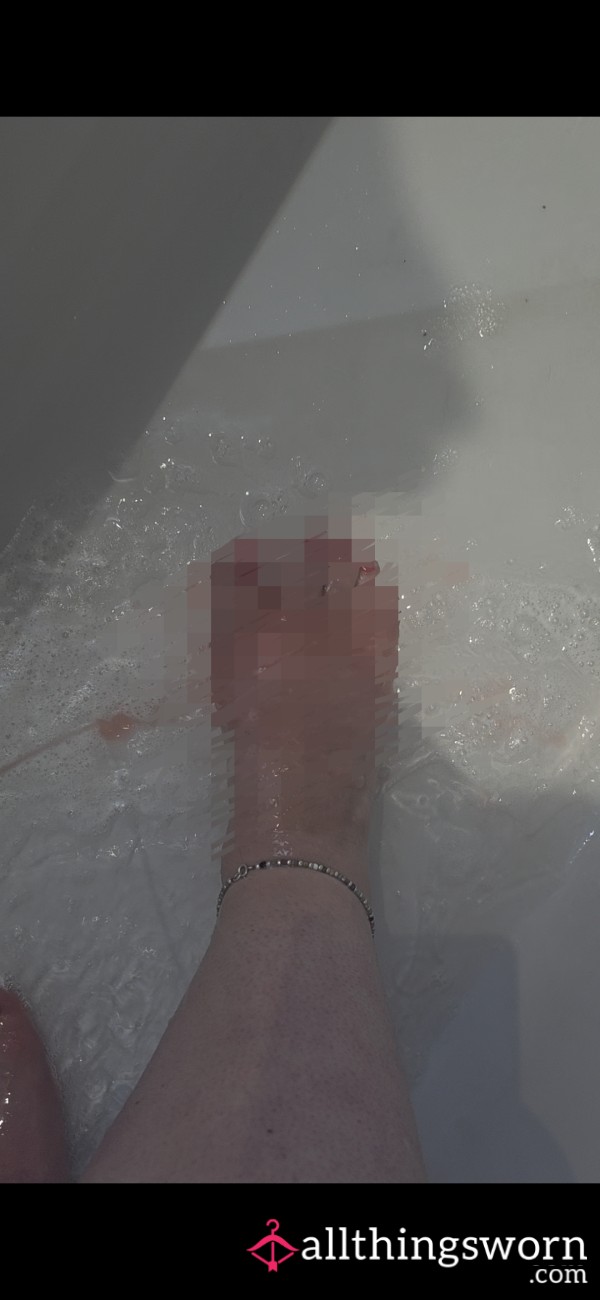 Imagine 💦💦 On My Pretty Toes
