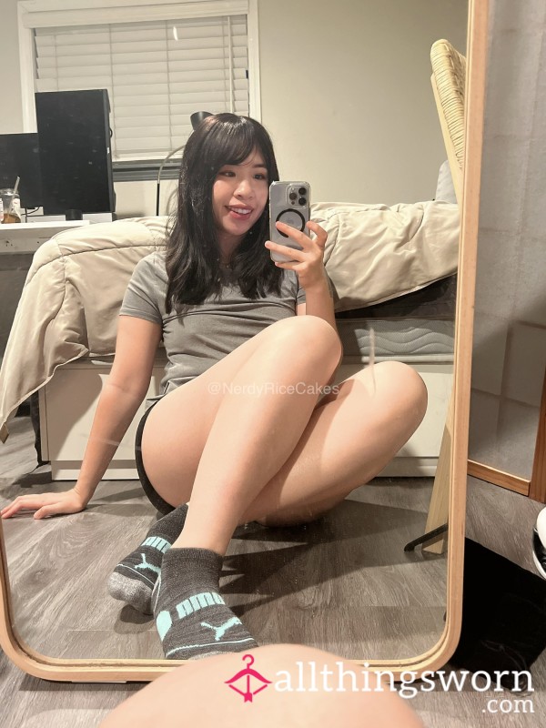 48 Hr Sweaty Post-run And Gym Workout Socks | PAAG Athletic Toned Japanese Chinese Vietnamese