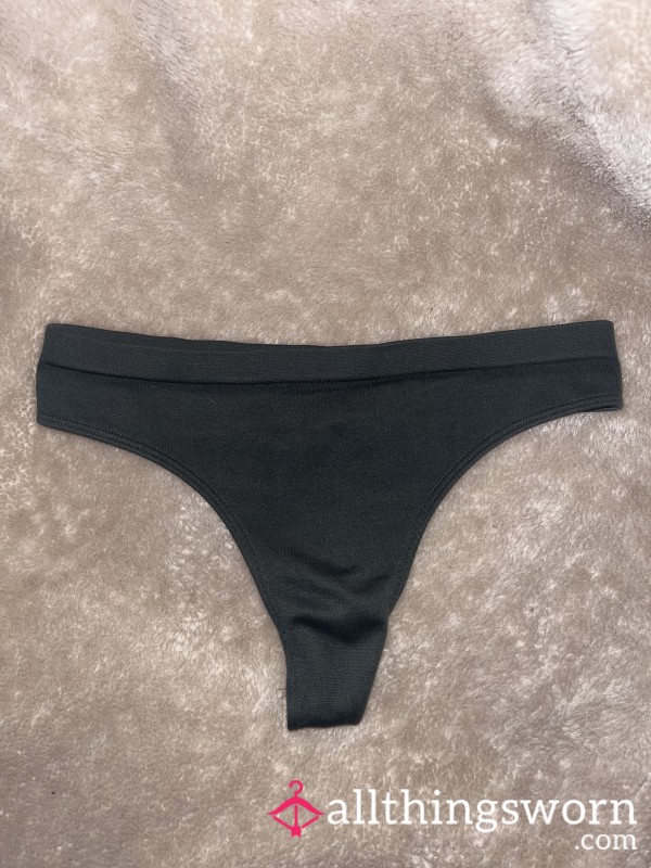 💚 72H WORN Dark Green Skin Hugging Thong 💚
