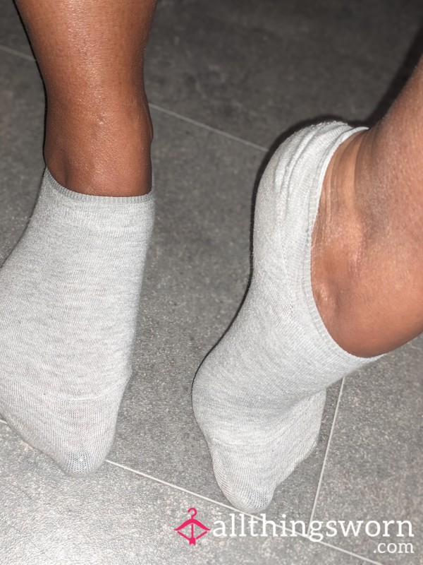 48hr Wear Trainer Socks In Grey