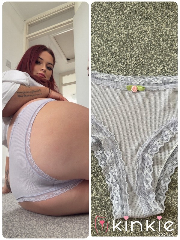 💜 48hr Worn Light Purple Flower Panties 💜