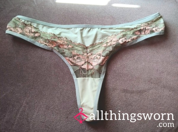48hrs Min Wear 💚🤎 Light Green Cotton With Rose Gold Lace 💚🤎 Addictive Strong Natural Scent 💚🤎
