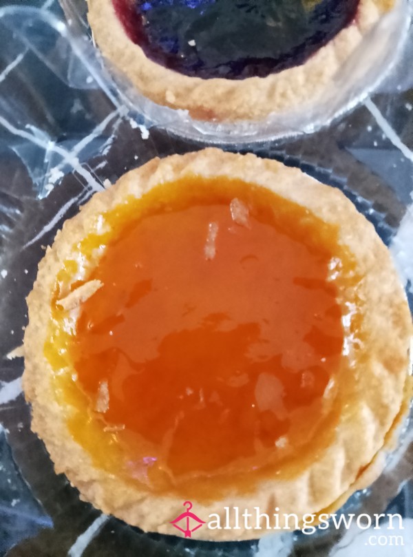 (4min) Watch Me Suck Jam Off My Nipples After I Crush 2 Jam Tarts On My B**bs 🥵 Sticky Goodness