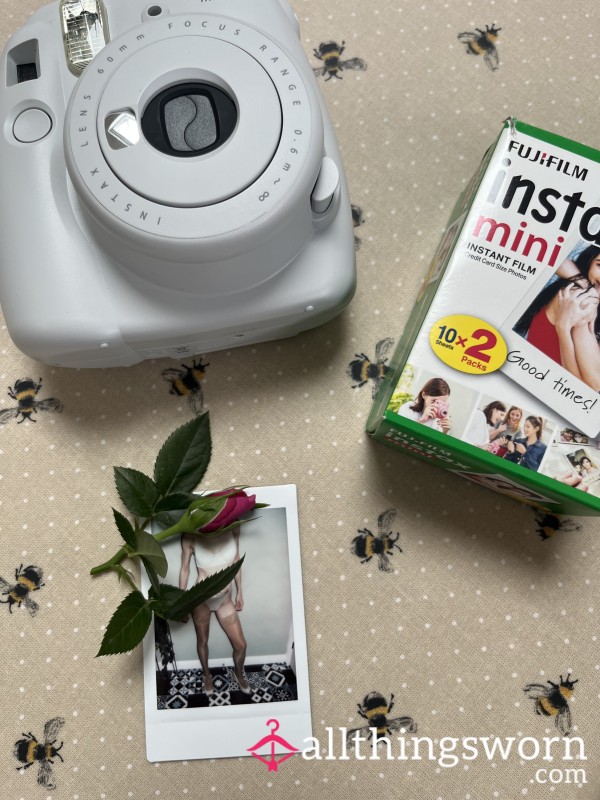 4x Polaroid Photos 🌹💋