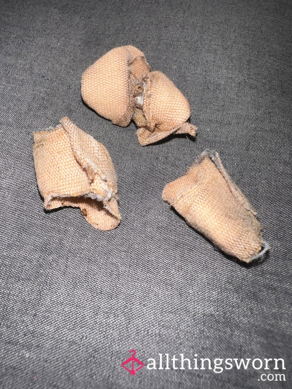 4x Worn Toe Bandaids – 8 Hours In Doc Martens Sandles