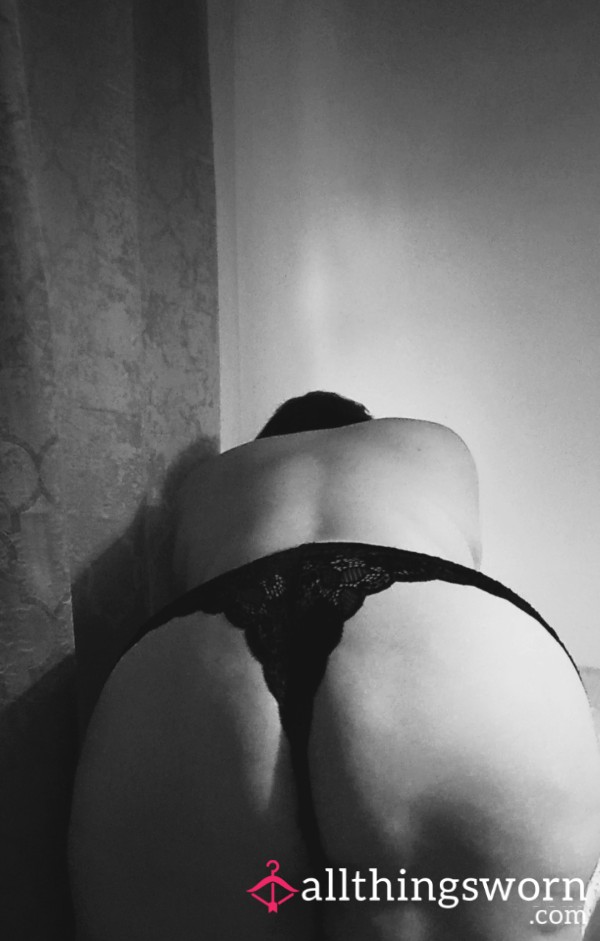 5 Big B*m Pics – Curves For Days | Bent Over, Tight Shorts, Cheeky Views
