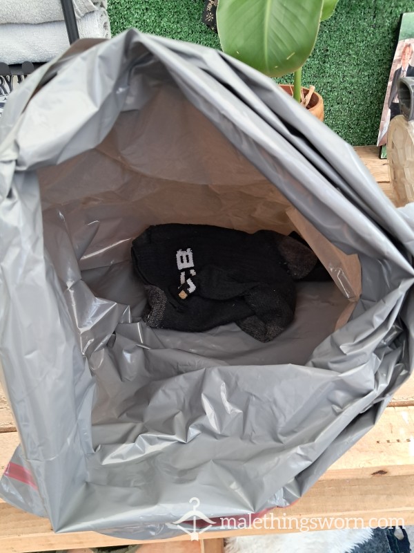 Unsold Item/5 Da Worn Been Wrapped For Weeks Now!