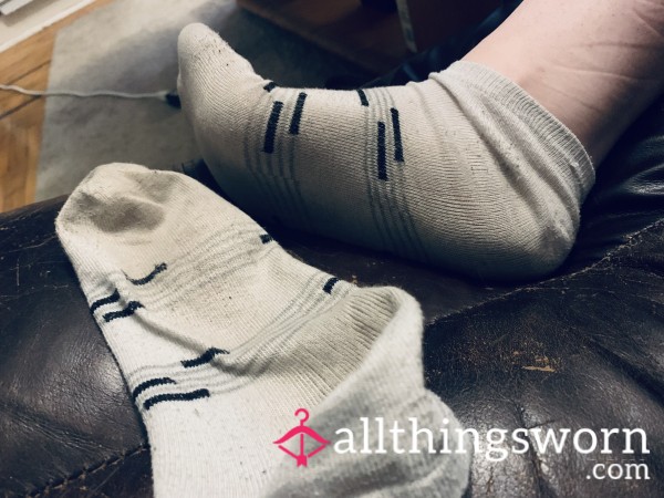 5 Day Worn Socks 🧦 (Canadian Shipping Included)