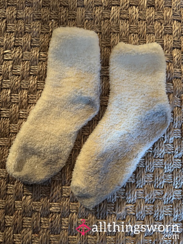 14 Days Worn Yellow Fuzzy Socks