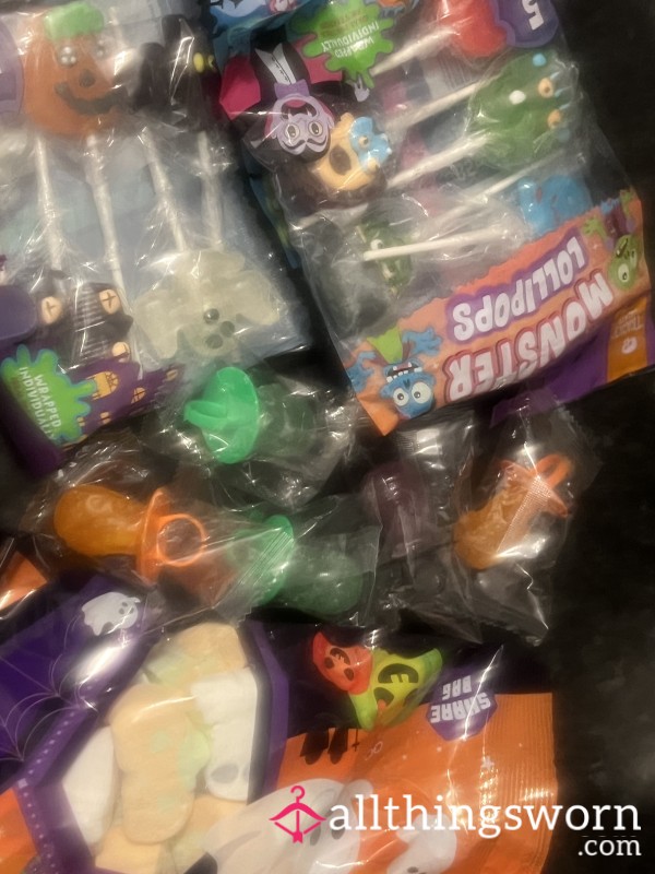 5 Delicious Halloween Treats Catered To However You Want To Taste Me