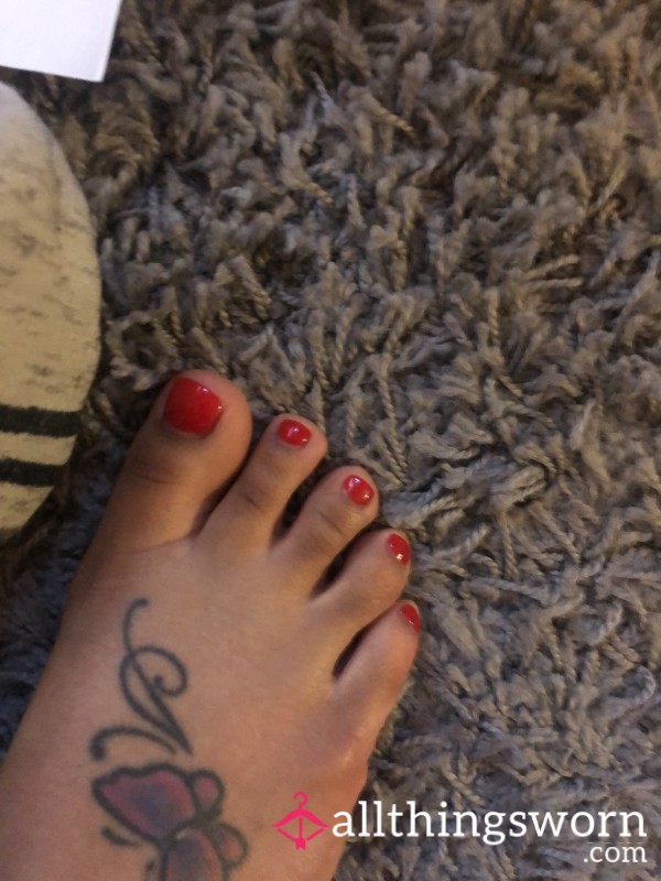 6 Feet Pics