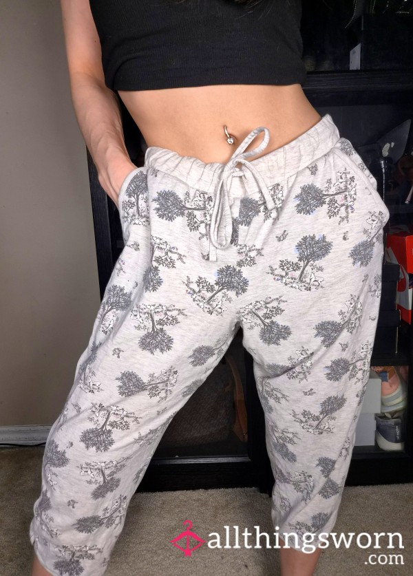 5 For $25❤️ La Vie En Rose Old Stained In Crotch Grey Soft Knit Joggers Pj's Pajama's Lounge Sweat Pants Bottoms Japanese Gym Girl Tattoo Fitness Model Athletic Curvy Thick Personal Trainer