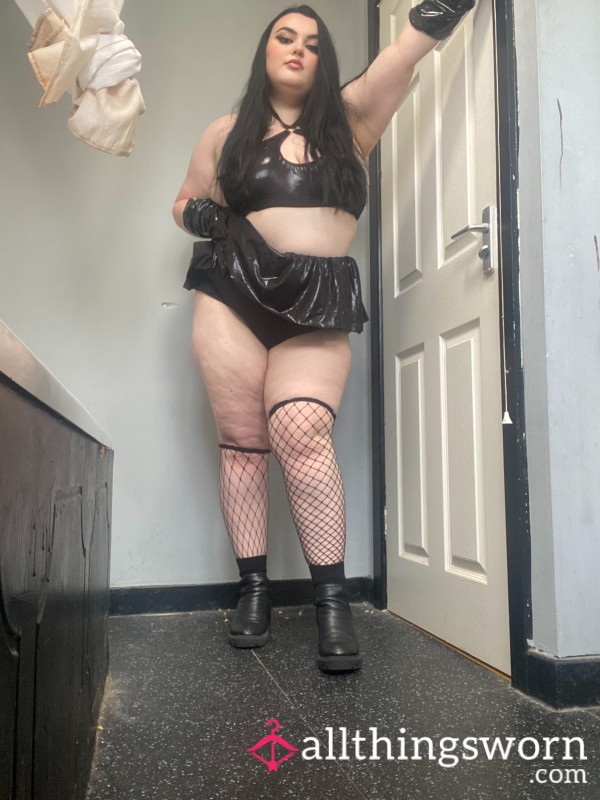 5 Mins, Mommy Dom Wearing Pvc, And Punishing You For Your Bad Grades 😈💅