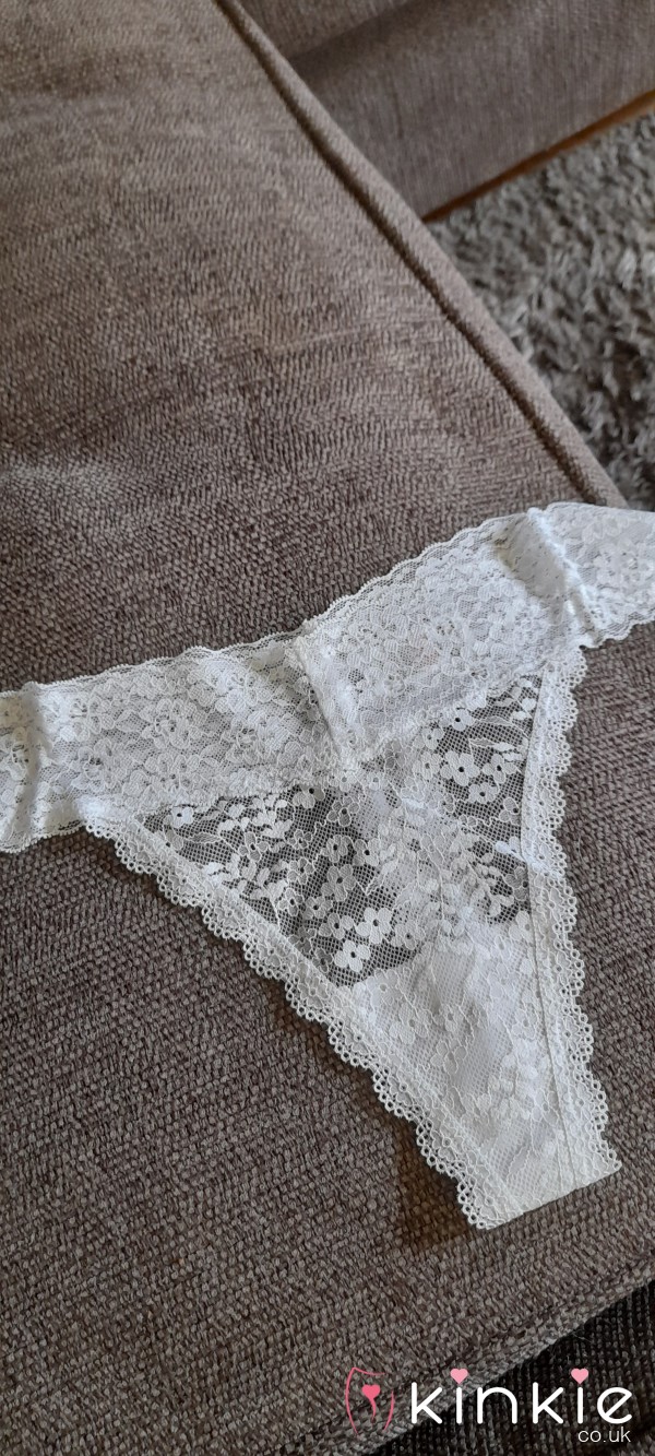5 ⭐️⭐️⭐️⭐️⭐️ Seller..Gorgeous Panties Stained