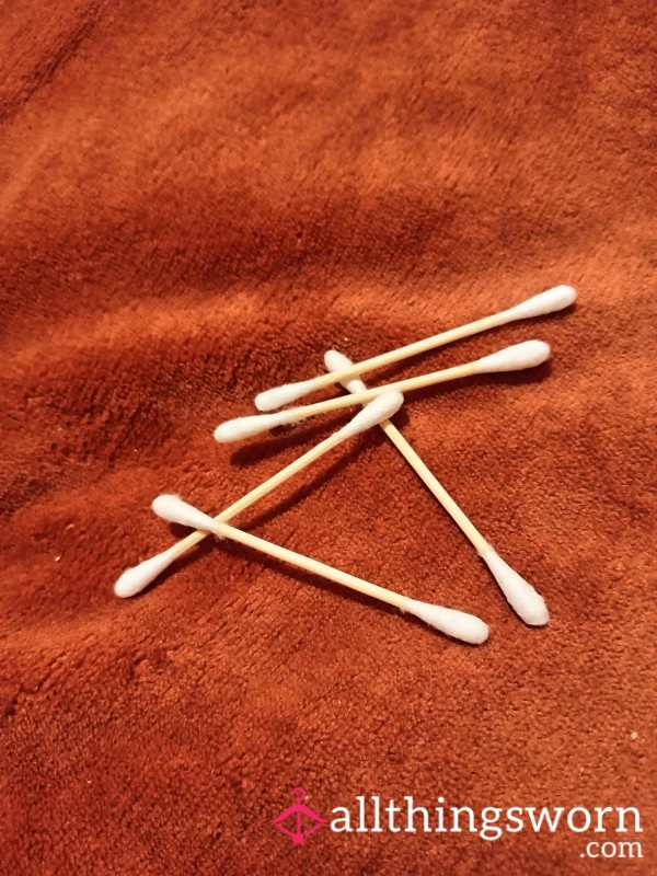 5 Used Ear Buds X