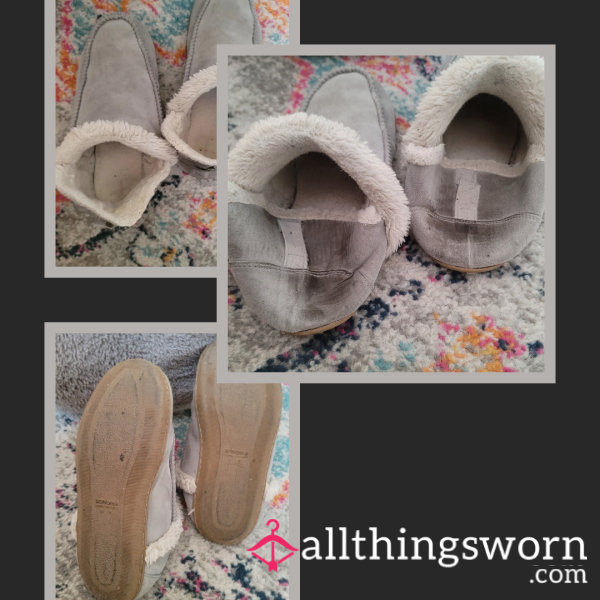 👣🩶 5 Year Old Heavily Worn Grey Slippers: Smelly, Visible Footprints, Crushed Heels