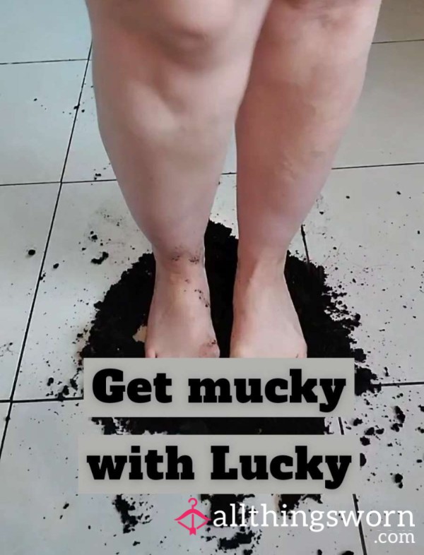 👣5.37min Mucky Feet Video👣