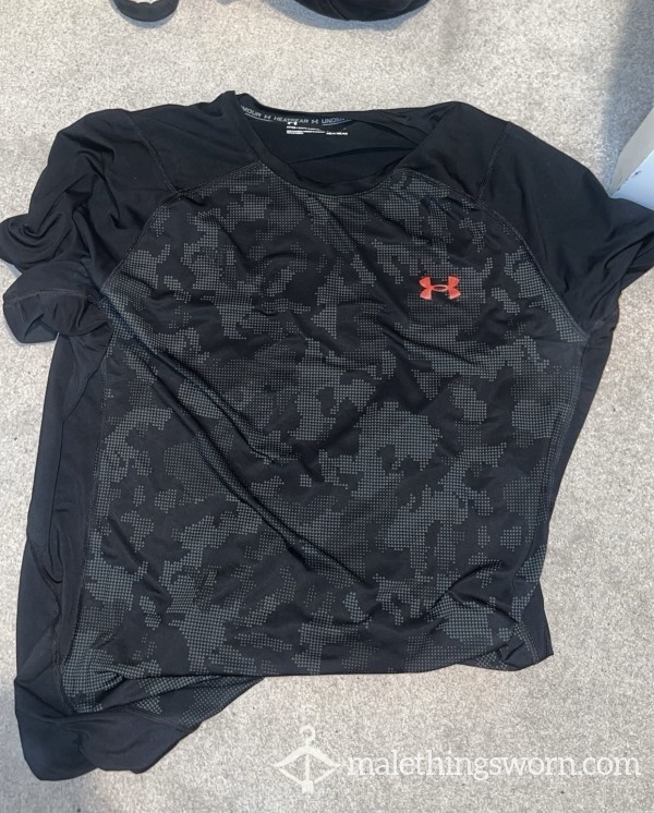 5x Used Gym Top
