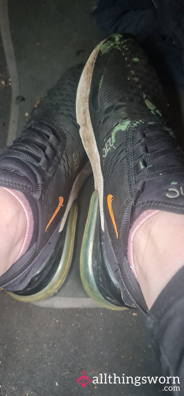 5years Well Loved Daily Used Trainers ! 👟