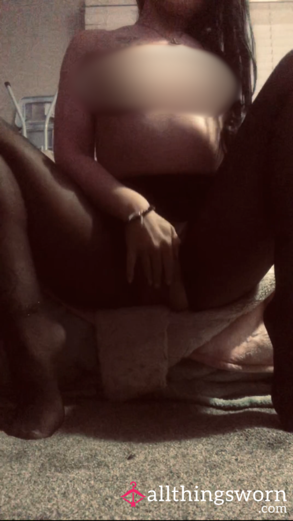 6+ Minutes Of Topless Seductive S**y Self Pleasuring