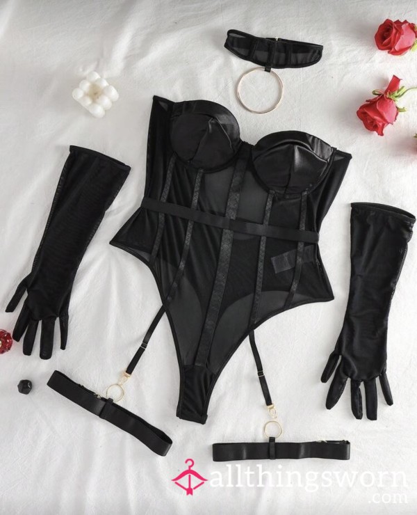 6 Pice S**y Bra Set
