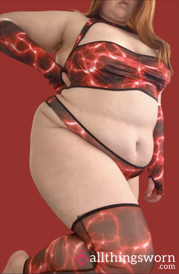 🔥 6 Piece Red Lightning Plus Size Lingerie Set With Gloves, Leg Covers And A Thong 🔥