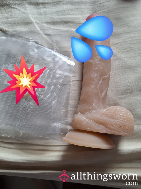 6.48 Video Of F**king Di**o With Condom On! Buy The Condom With The Video!!